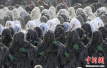 伊朗首都举行阅兵 纪念两伊战争爆发36周年