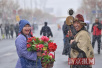 北京初春迎降雪　古渔阳遗址雪中舞龙狮