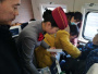 春运路上老人突发急病　郑州客运段美女列车长出手相救