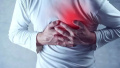 胸痛是心梗主要症状　急救牢记1-2-4