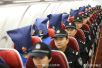 78名台湾电信诈骗嫌疑人被押解回国