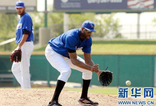中国棒球少年宫海成签约美职棒大联盟匹兹堡海盗队
