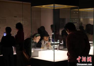 宁夏博物馆掀起“文博热”